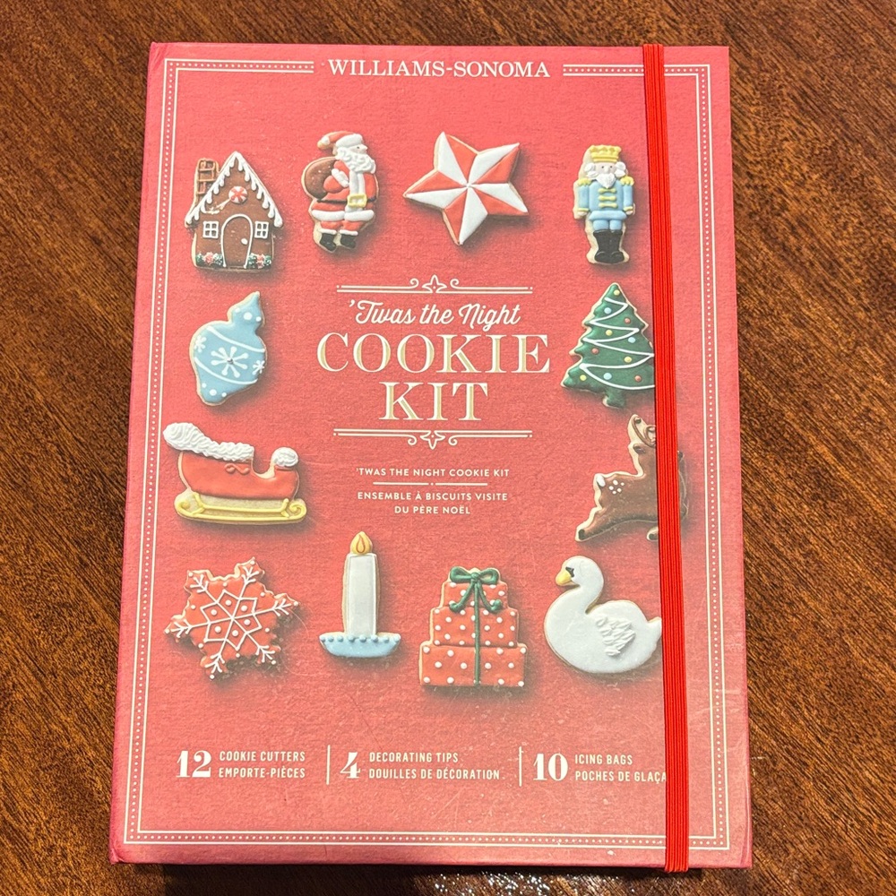 New Williams-Sonoma ‘Twas the Night' Cookie Kit